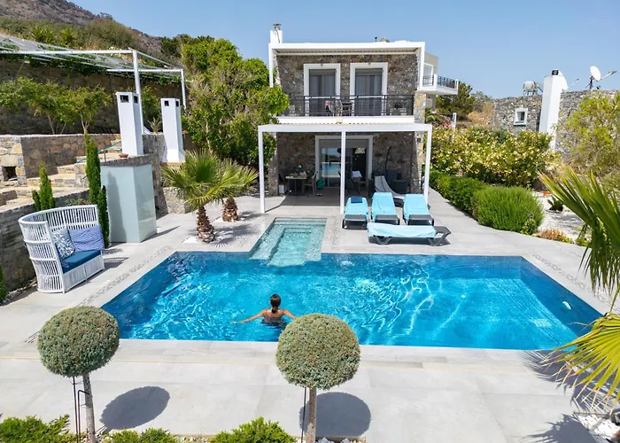Achlia Beach Villa